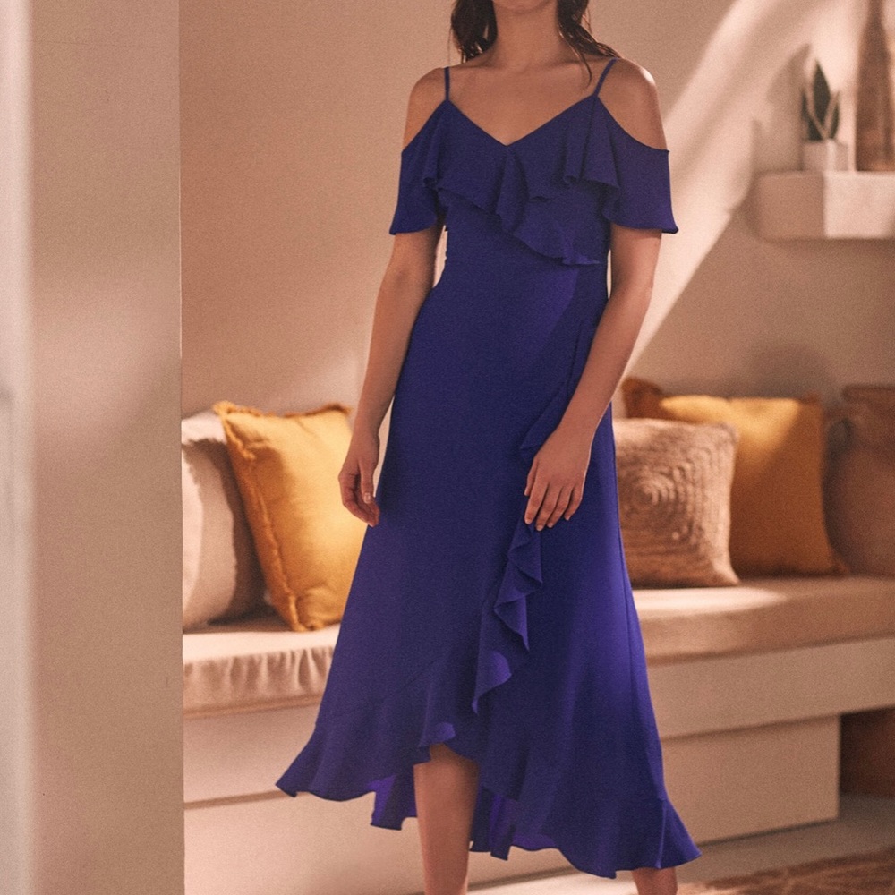Maggie London cold shoulder midi dress